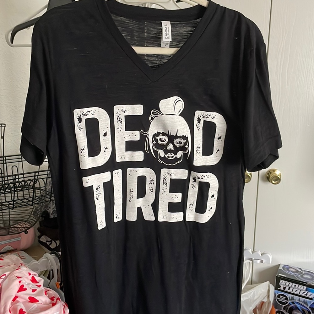 Graphic tee